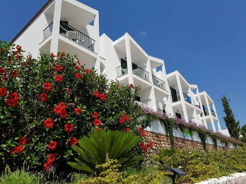 Apartamentos Desmais Cala Galdana